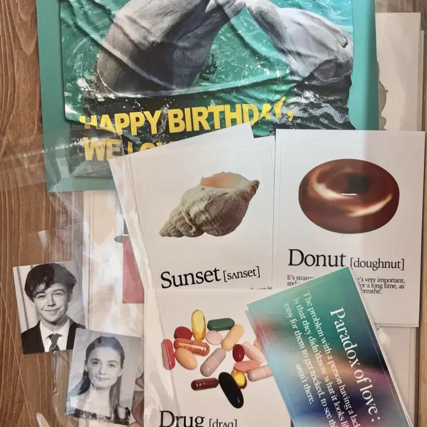 [BUNJANG] Bridgerton, Enola Holmes, Anne of Green Gables, The Queen&
