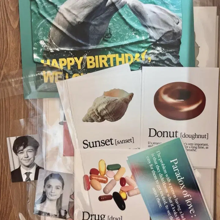 [BUNJANG] Bridgerton, Enola Holmes, Anne of Green Gables, The Queen&