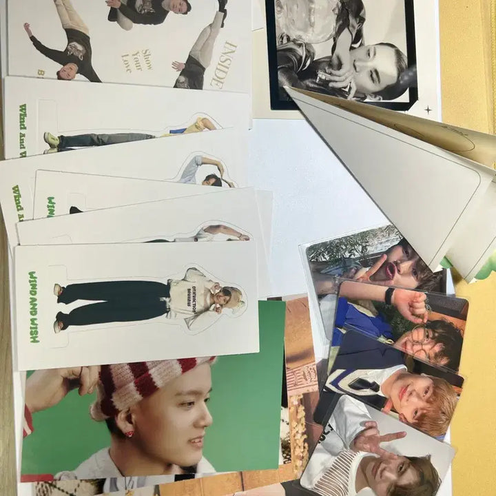 [BUNJANG] BTOB Official Goods Bundle (Photocards, Mini Posters, etc.) / 비투비 공굿 모음 (포카, 미니포스터, 행운쪽지 등)
