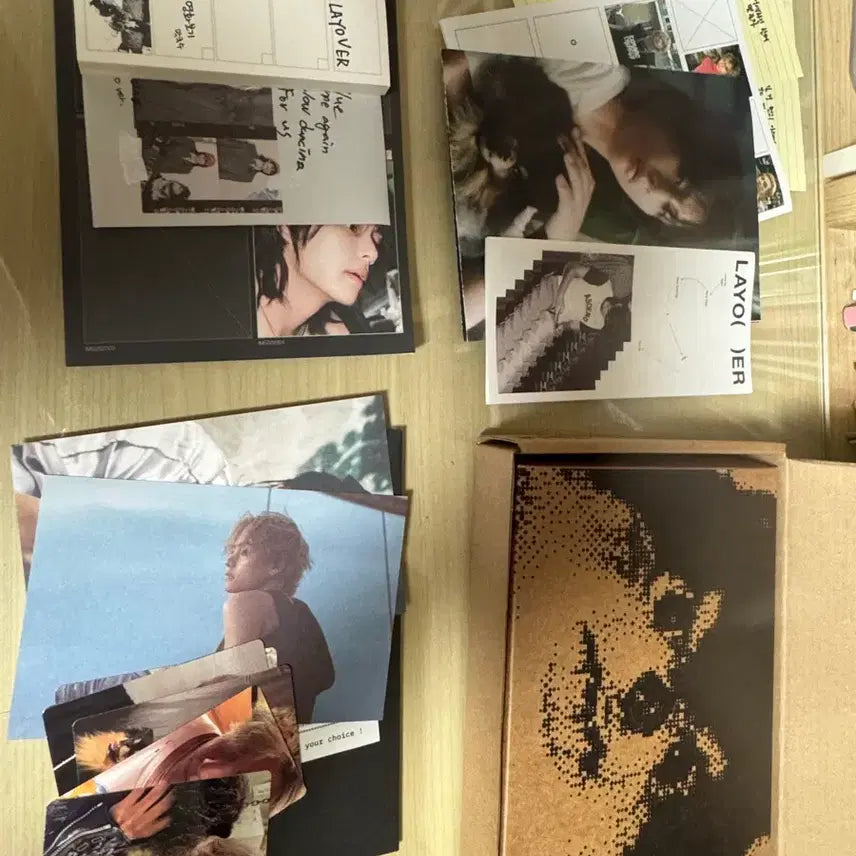 [BUNJANG] BTS V LAYOVER Album Photocard Set / 방탄소년단 뷔 LAYOVER 앨범 포토카드 포함