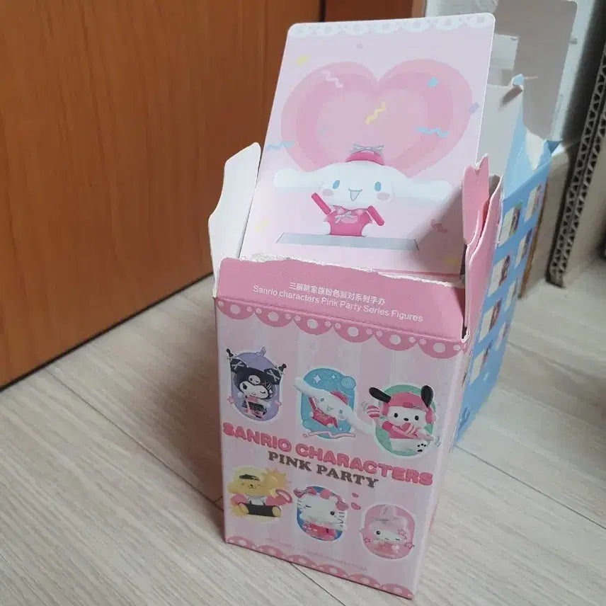 [BUNJANG] Popmart Sanrio Pink Party Cinnamoroll Figure (Sealed) / (원가이하)팝마트 산리오 핑크파티 피규어 시나모롤 미개봉