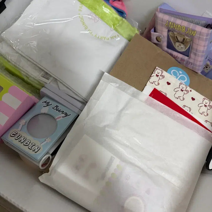 [BUNJANG] Park Eun Bin Official &amp; Unofficial Goods Random Pack / 박은빈 공굿+비공굿 랜덤팩