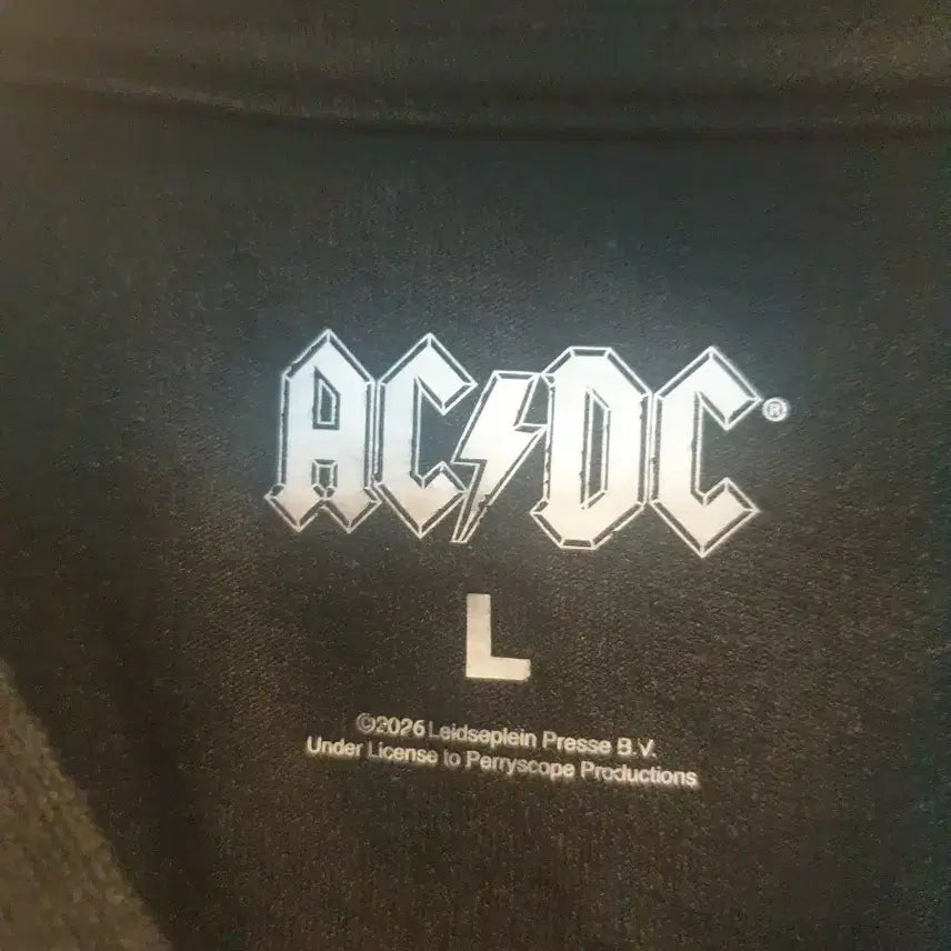 [BUNJANG] ACDC Official Band T-Shirt / ACDC 오피셜굿즈. 정품 티셔츠. 미착.