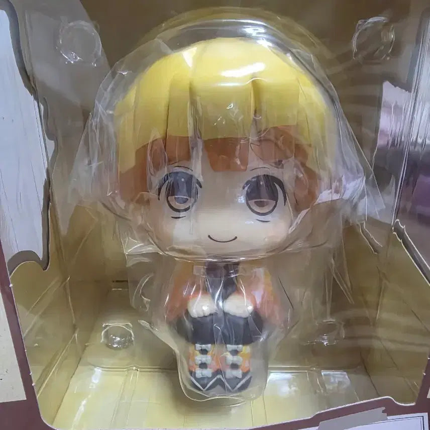 [BUNJANG] Demon Slayer Zenitsu Look Up "Smiling" Version Figure / 귀멸의칼날 젠이츠 룩업 방긋버전