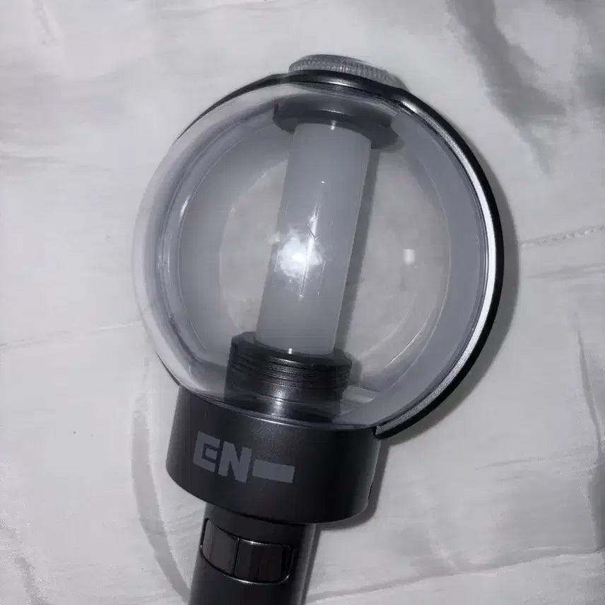 [BUNJANG] TXT Official Lightstick Ver.2 / 엔진봉 2 팔아요 (( 급처 ))