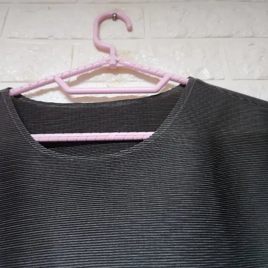 [BUNJANG] Pleats Please Black 7-Sleeve Top / 플리츠미 플리츠 블랙 7부 소매 탑