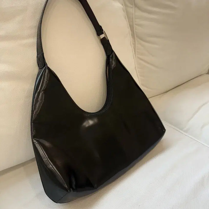 [BUNJANG] BY FAR Amber Shoulder Bag Large / 바이파 ( BY FAR ) 앰버 숄더백