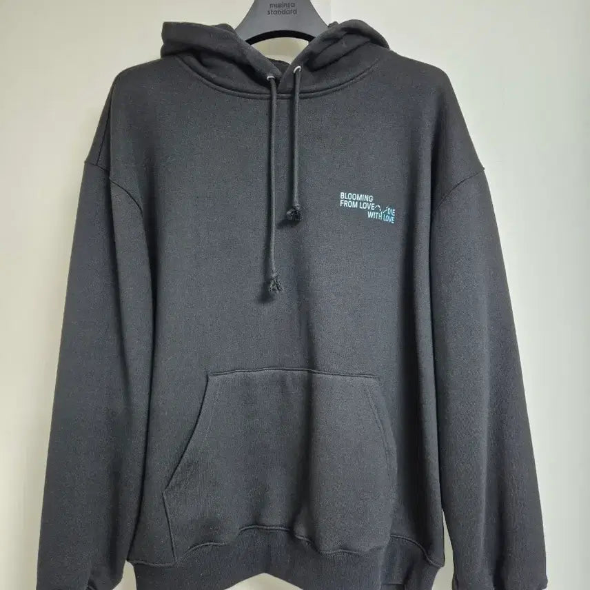 [BUNJANG] Hanro Lo Bara Hooded Sweatshirt / 한로로 발아 후드티 / 1size