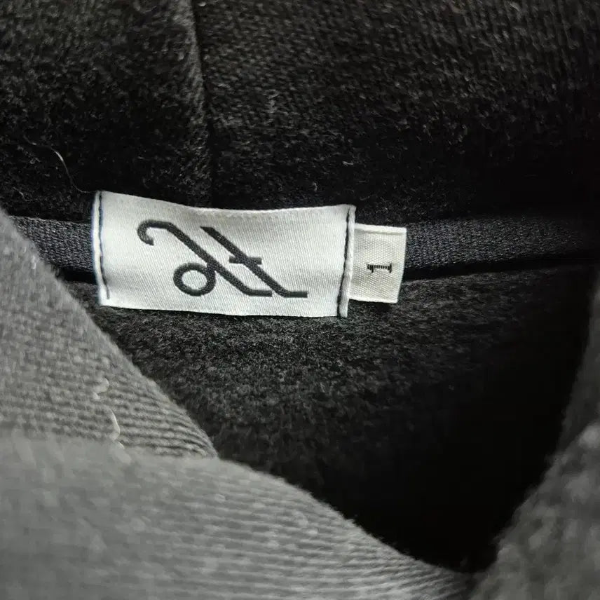 [BUNJANG] Hanro Lo Bara Hooded Sweatshirt / 한로로 발아 후드티 / 1size