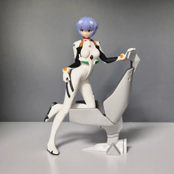 [BUNJANG] Evangelion Ayami Rei Girl with Chair Figure / 에반게리온 아야나미 레이 피규어 girl with Chair