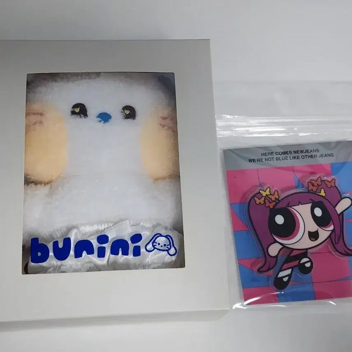 [BUNJANG] NewJeans Bunnies White Powerpuff Girls Hanni Grip Talk / 뉴진스 버니니 화이트 파워퍼프걸 하니 그립톡 양도