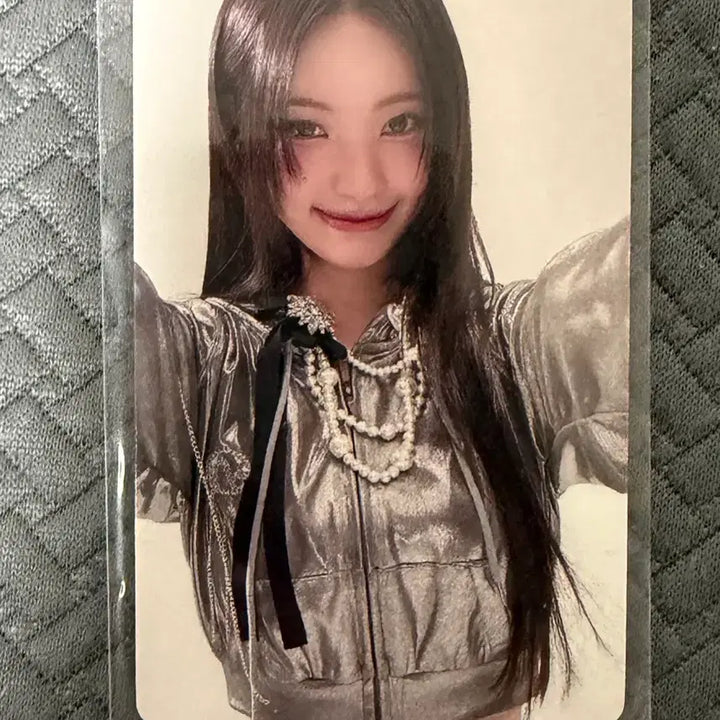 [BUNJANG] RESCENE Won Yi Glow Up Studio Photocard / 리센느 원이 글로우업 공방포카 판매합니다