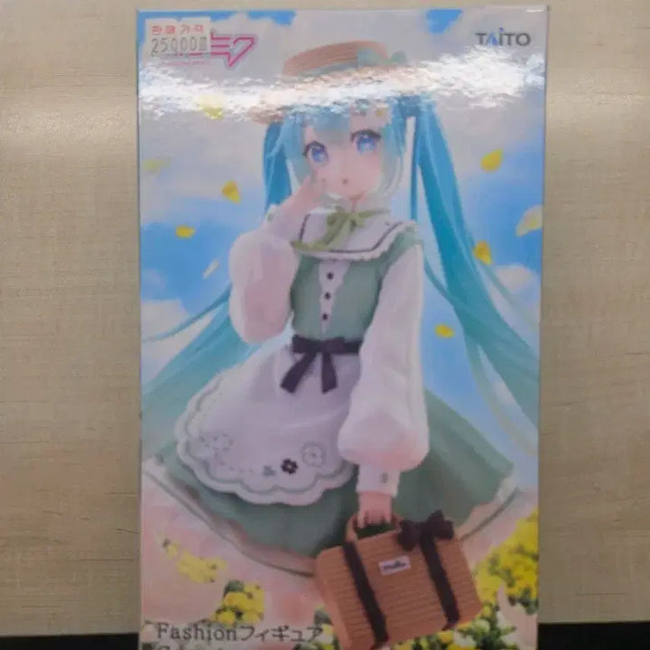 [BUNJANG] Hatsune Miku Figure / 미쿠 피규어