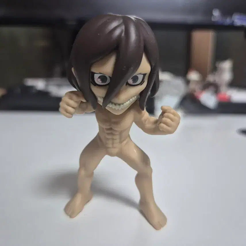 [BUNJANG] Attack on Titan Eren Titan Form Figure / 진격의거인 에렌 거인화 피규어