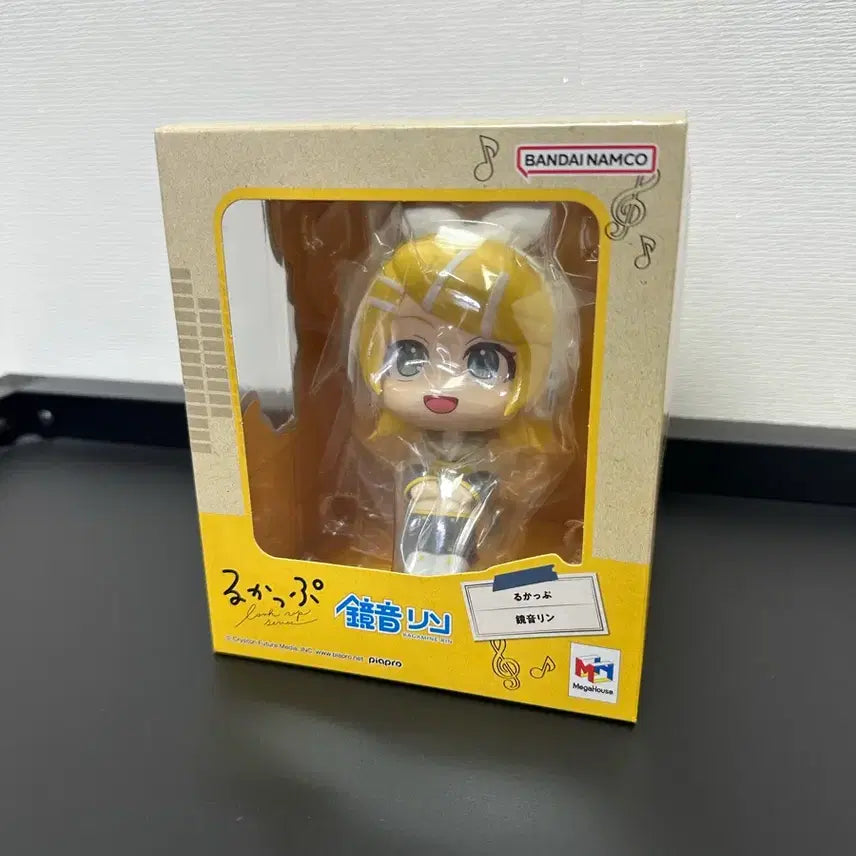 [BUNJANG] Vocaloid Kagamine Rin Lookup Figure / (미개봉) 보컬로이드 카가미네 린 룩업