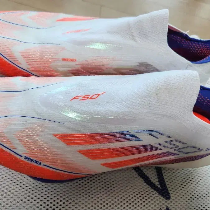 [SOLD OUT] 아디다스 F50+ 축구화 FG 최상위 모델 285 (전용 가방 포함)