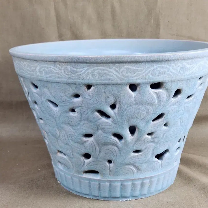 [BUNJANG] Goryeo Celadon Inlaid Openwork Peony and Lotus Design Water Basin / 고려청자 투각 모란문 백상감 파련문 퇴수기