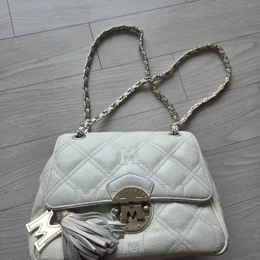 [BUNJANG] Metropolis Chain Shoulder Bag White / 메트로시티 체인 숄더백 화이트
