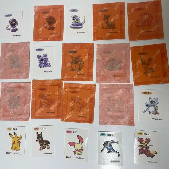 [BUNJANG] Pokemon 30th Anniversary Sealed Sticker Collection / 포켓몬스터 30주년 미개봉 띠부씰 구매/교환/판매 합니다