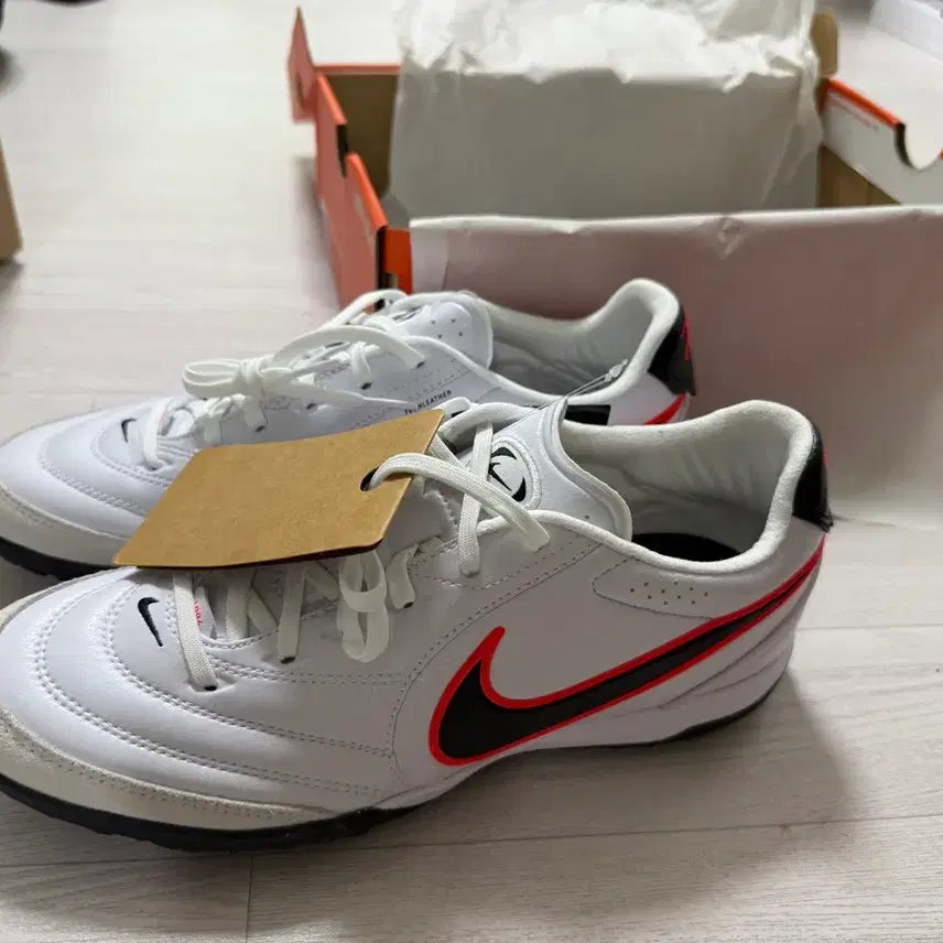 [BUNJANG] Nike Tiempo Legend Pro TF 270mm / (국내 미출시)나이키 티엠포 리게라 프로 TF 270mm