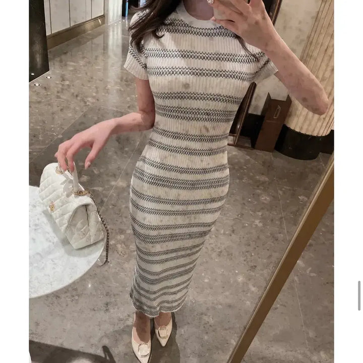 [BUNJANG] De Bella Fabiana Pattern Knit Dress / [정가10만새상품] 드벨라 파비아나 패턴 니트 원피스