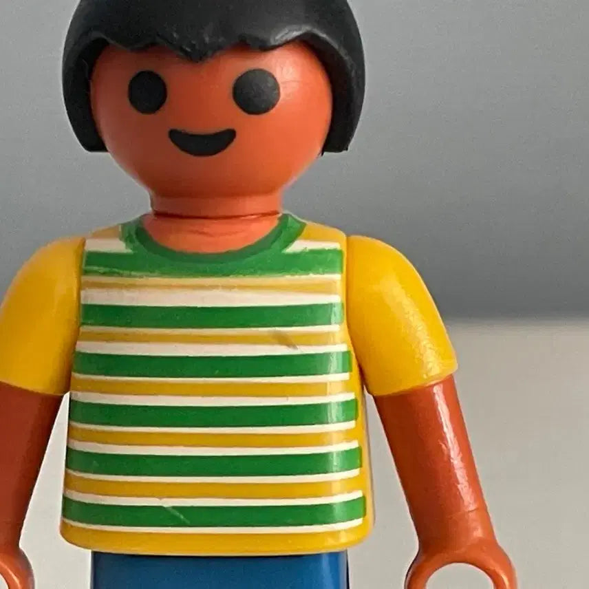 [BUNJANG] Playmobil Striped Boy Figure (Used) / 중고 플레이모빌 스트라이프 소년
