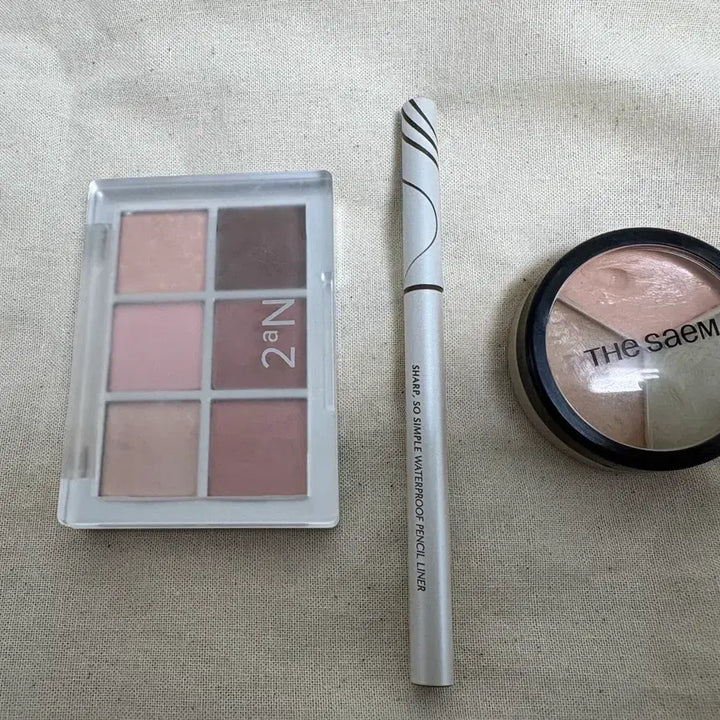 [BUNJANG] Rom&amp;nd, Fillimilli, Coringco, Clio, 2an Makeup Bundle / 코링코 필리밀리 노글루 속눈썹, 롬앤 베어 워터쿠션, 클리오 2an