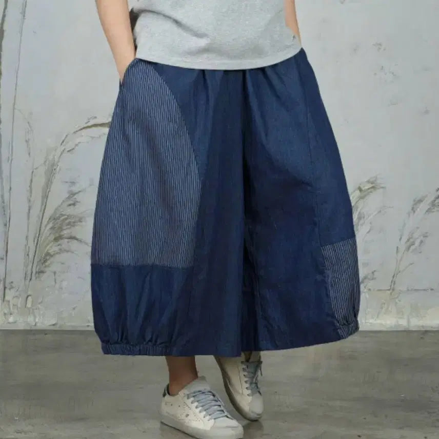 [SOLD OUT] 배기핏 바지 (새거~)