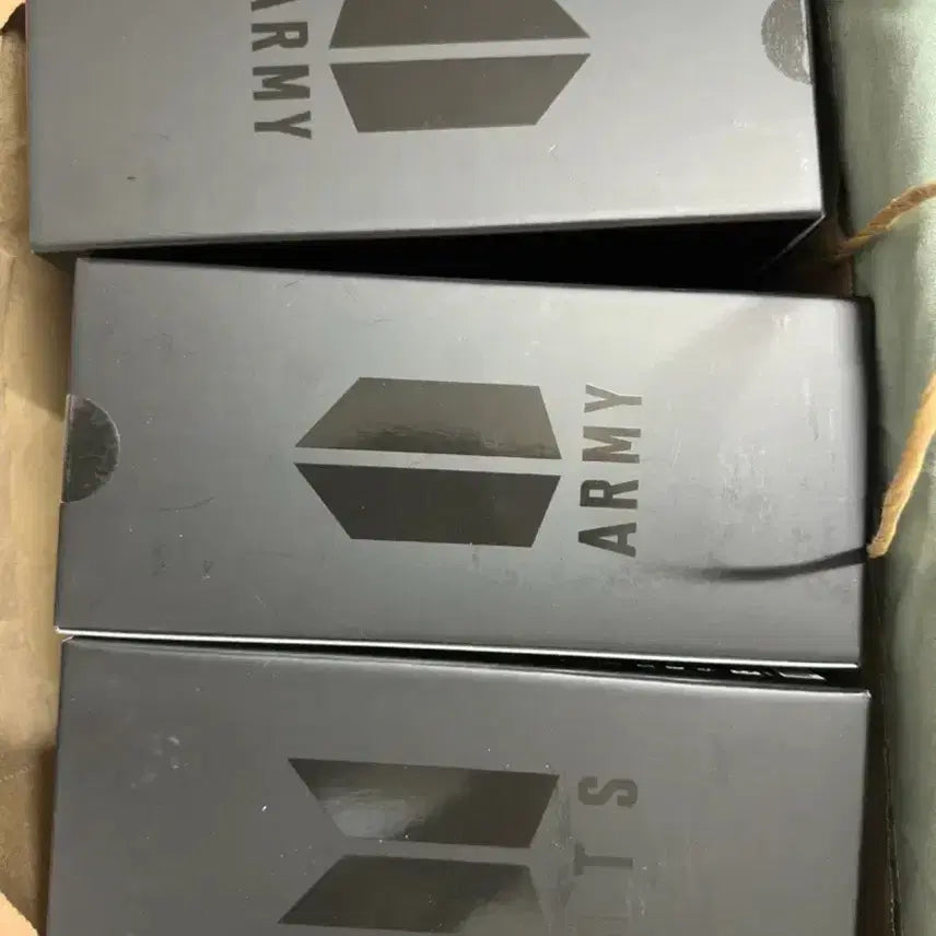 [BUNJANG] BTS Army Bomb 4th Generation Lightstick / 방탄소년단 아미밤 4 응원봉 양도