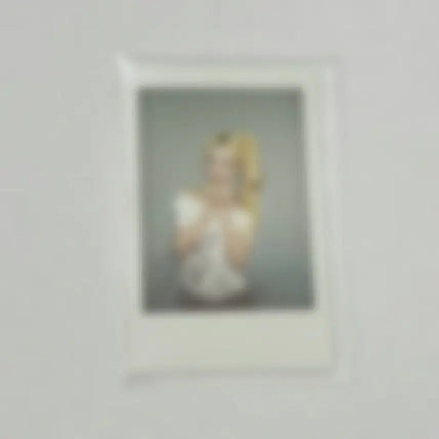 [BUNJANG] If I Wonhwa Yeon Polaroid / 이프아이 원화연 폴라로이드