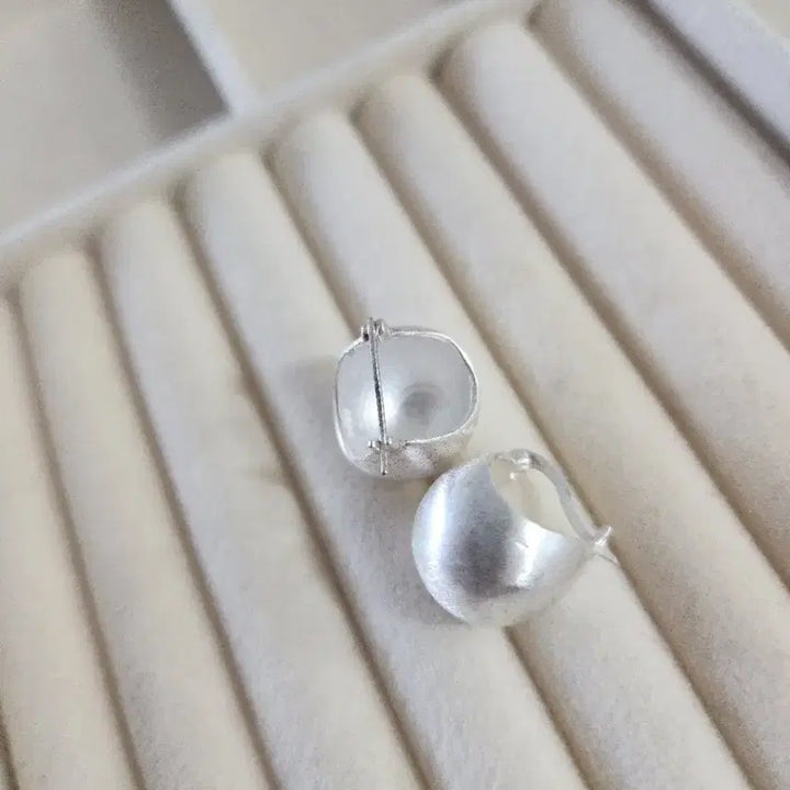 [BUNJANG] S925 Silver Ball Earrings (New) / s925 은볼귀걸이(새상품)