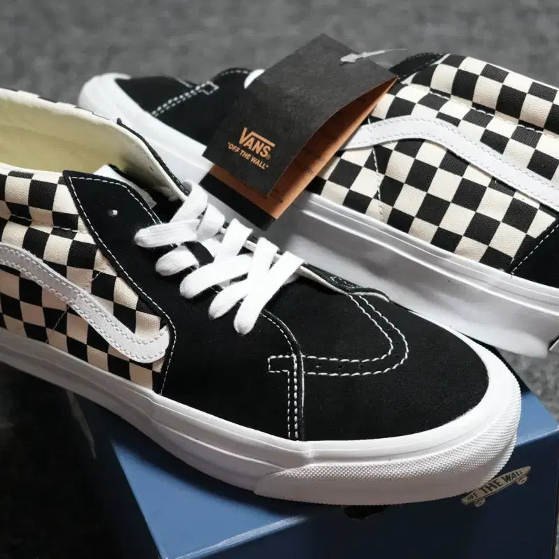 [BUNJANG] Vans Premium SK8 Mid Reissue 83 Black Checkerboard / (285) 반스 프리미엄 SK8 미드 리이슈 83 블랙 체커보드