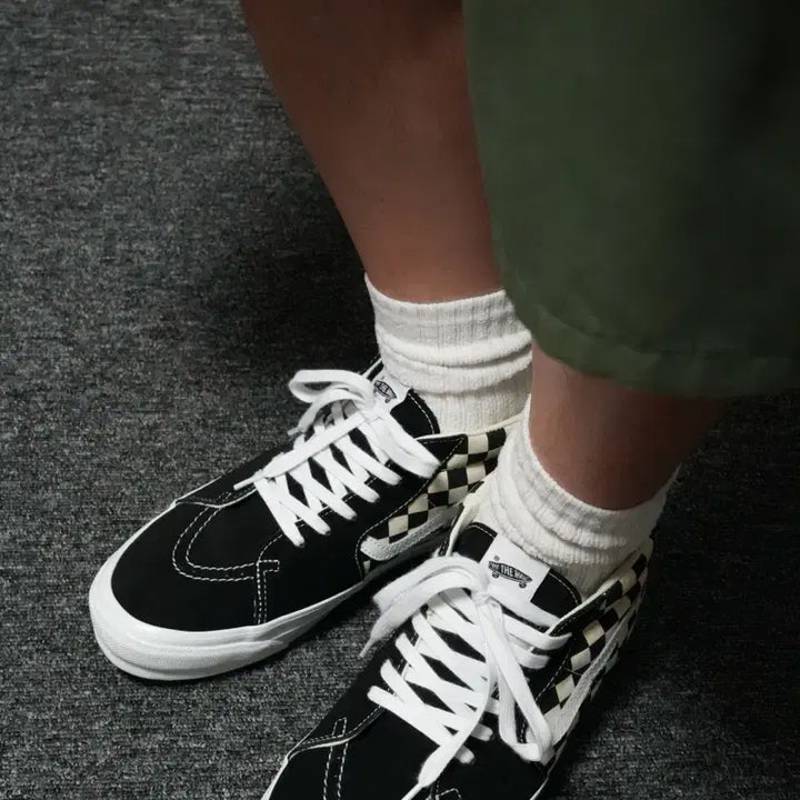 [BUNJANG] Vans Premium SK8 Mid Reissue 83 Black Checkerboard / (285) 반스 프리미엄 SK8 미드 리이슈 83 블랙 체커보드