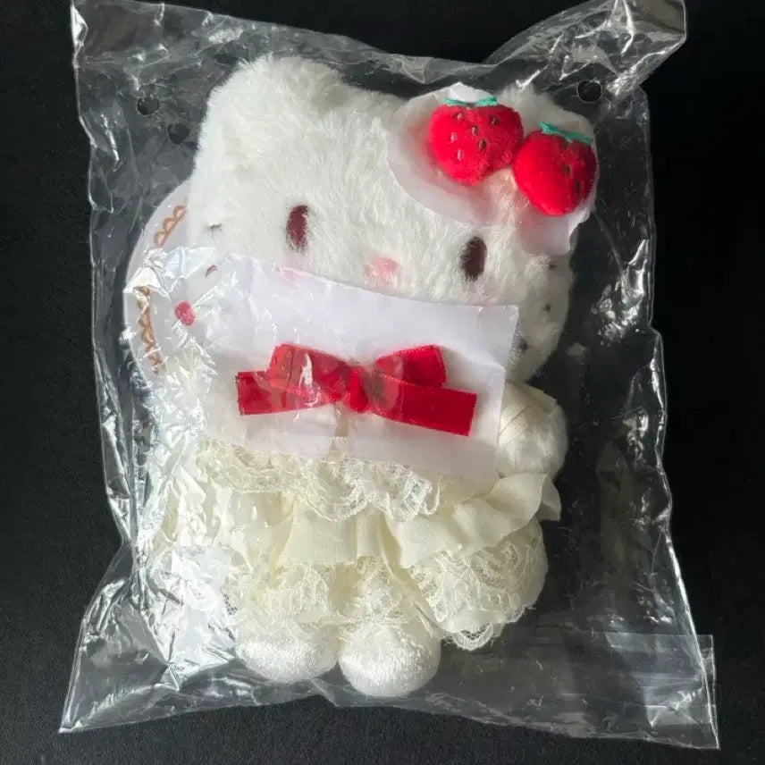 [BUNJANG] Sanrio Shortcake Mascot Plush / 산리오 쇼트케이크 마스코트 인형