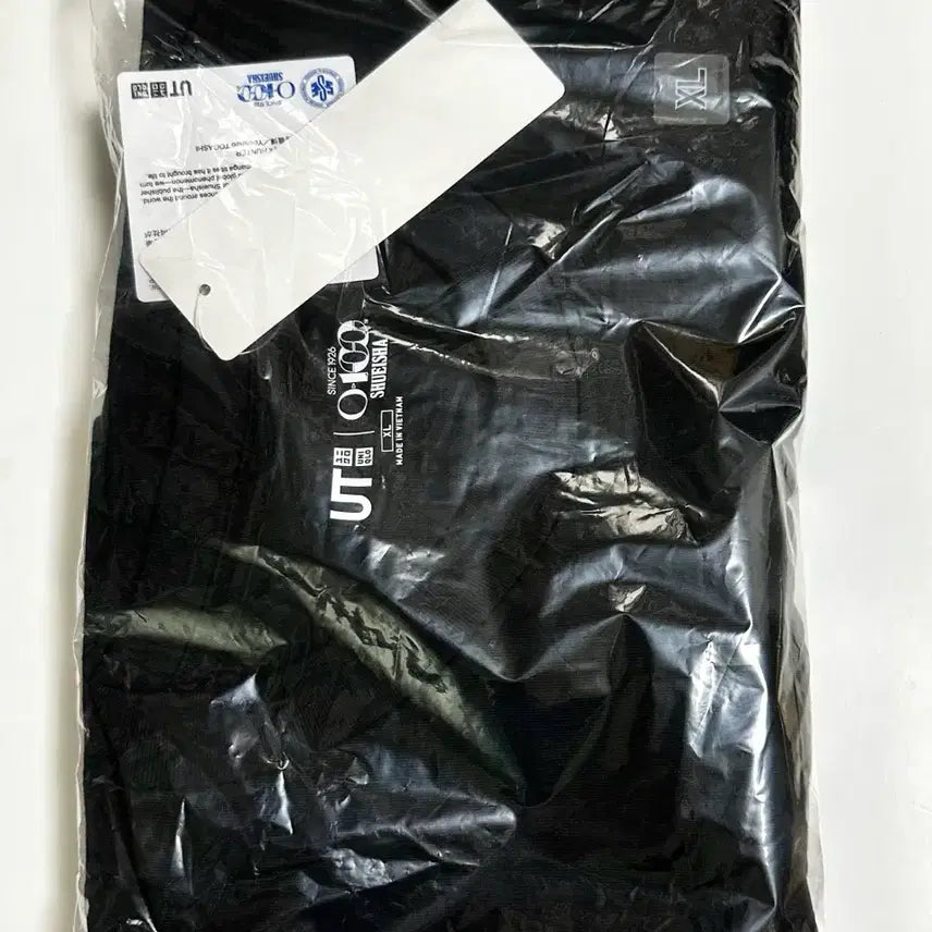 [BUNJANG] Uniqlo Hunter x Hunter 100th Anniversary Collaboration T-Shirt Killua / xl) 헌헌 유니클로 점프 100주년 콜라보 티셔츠 헌터헌터 키르아