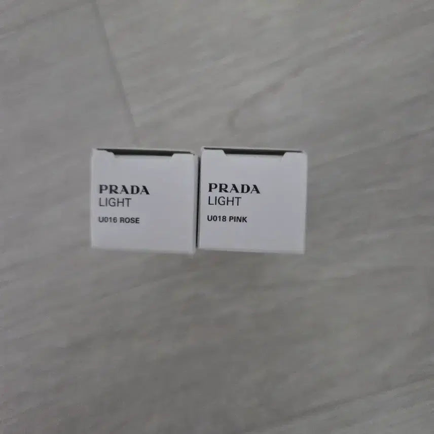 [BUNJANG] Prada Blooming Lip Balm Glowing Lip Color U016 Rose / 프라다 립밤 글로잉 립컬러 U016 로즈