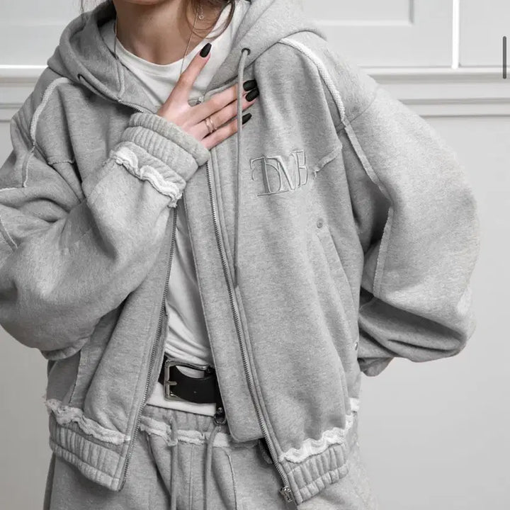 [BUNJANG] Cut-Out Set-up Sweat Jumper and Pants Set / Cut-Out Set-up Sweat 셋업 트리밍버드