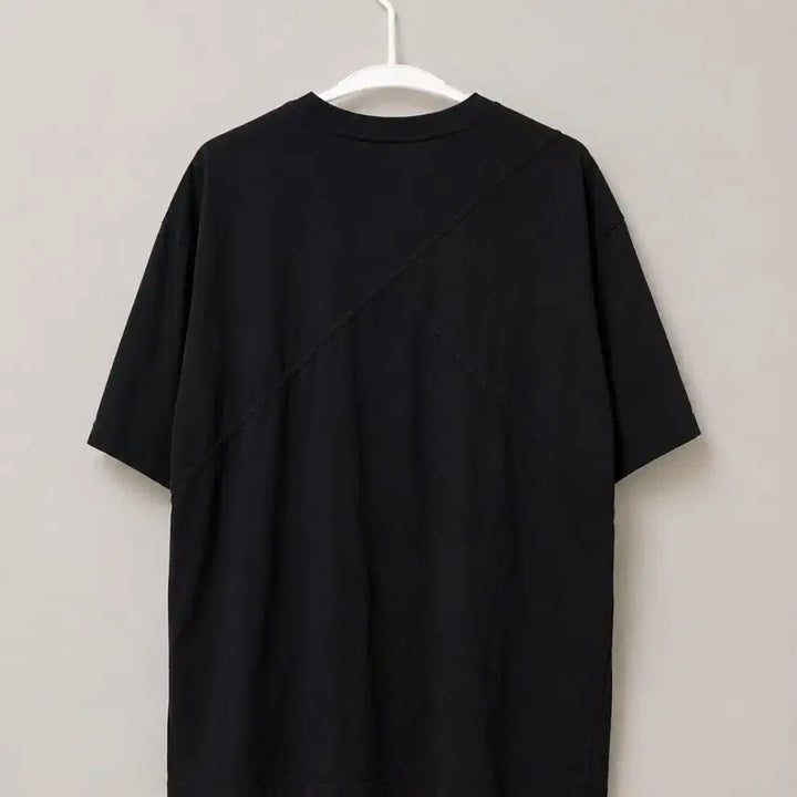 [BUNJANG] Wavy ness Seahorse Effect T-Shirt / [웨이비니스]Seahorse effect 티셔츠