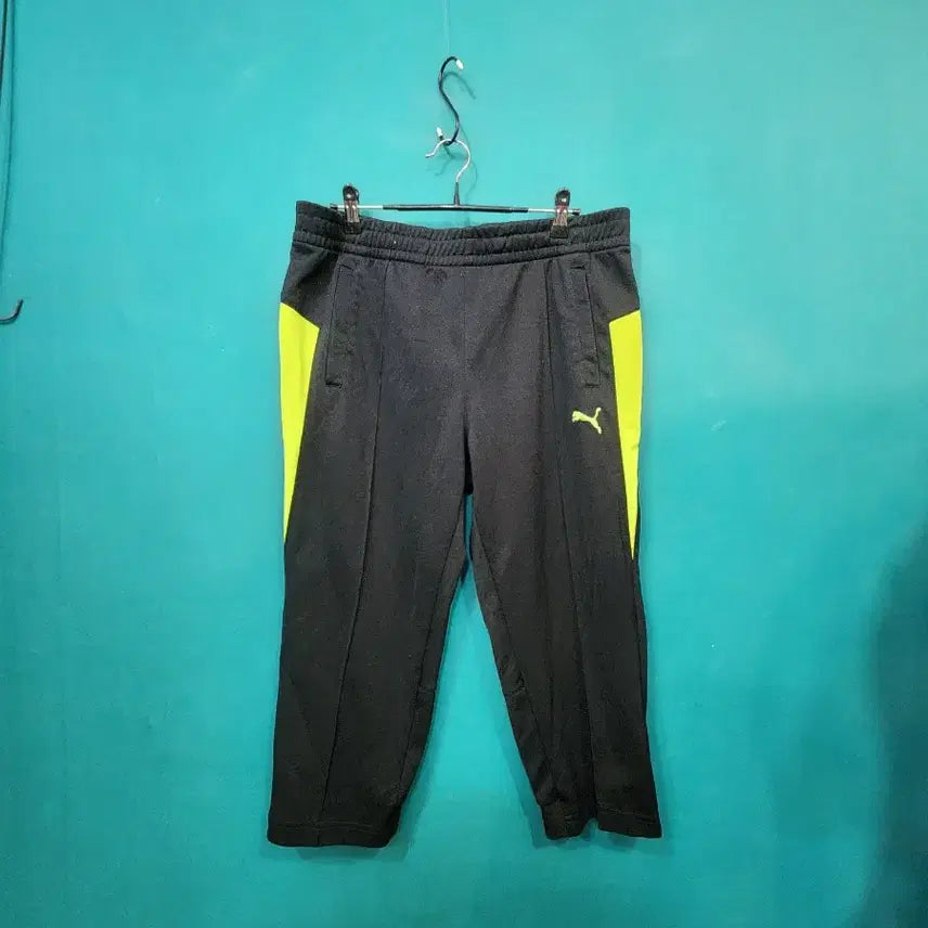 [SOLD OUT] 푸마 트레이닝 남성 7부 바지
