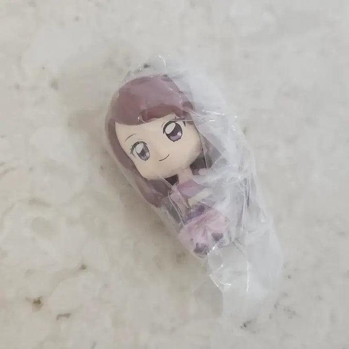 [BUNJANG] Aikatsu! Aoi Kirishima Gacha Dress-up Charm - School Uniform Figure / 아이카츠 아이엠스타 카드 시부키 란 보라 가챠 드레스업 참 스쿨룩 피규어