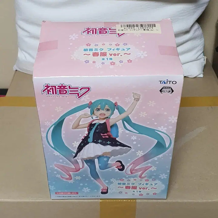 [BUNJANG] Taito Hatsune Miku Four Seasons Spring Clothes Ver. Original Figure / [정품] 타이토 하츠네미쿠 사계절 봄옷 Ver.