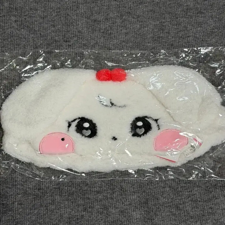 [BUNJANG] IVE MINIVE Cherry Eye Mask Sealed / 아이브 미니브 체리 안대