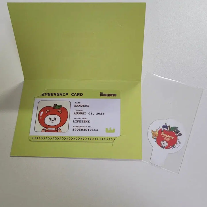 [BUNJANG] TXT Beomgyu Apple Bat Popup ID Card + Appledang Dessert Pick Bundle / 애뿔바투 팝업 범규 밤긋 아이디카드 + 사과당 밤긋 디저트픽 증정 투바투