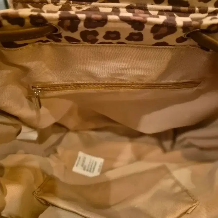 [BUNJANG] Hello Kitty Leopard Pattern Backpack / 헬로키티 호피 패턴 백팩 새상품