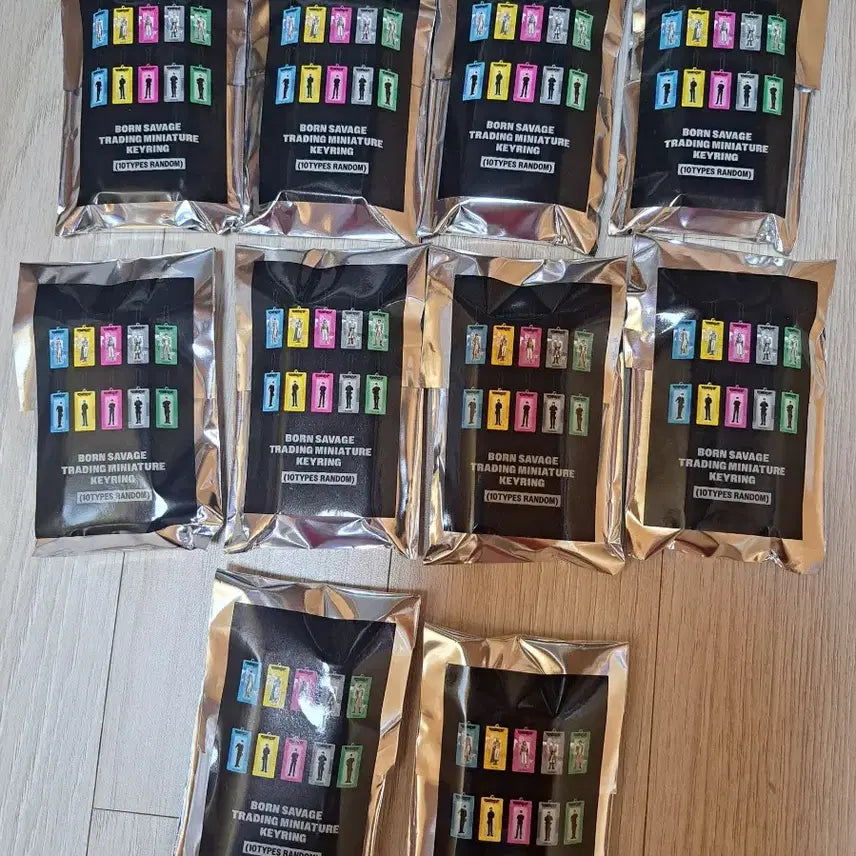 [BUNJANG] P.L.A.Y.B. (Playbe) Kalpatu Miniature Acrylic Keychain Bundle Set (Sealed) / 바인더 증정) 플레이브 칼파투 미니어처 아크릴 키링 미개봉