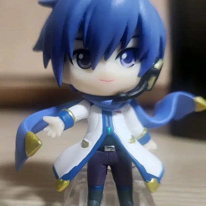 [BUNJANG] Kaito 15th Anniversary Mini Figure / 카이토 15주년 미니 피규어