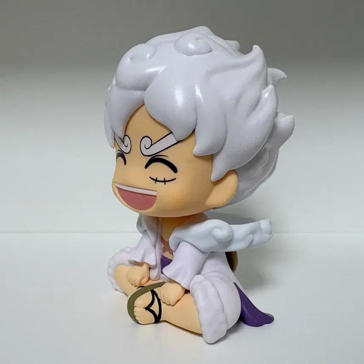 [BUNJANG] One Piece 5th Anniversary Limited Edition Luffy Gear 5 Nika Look Up Figure / 원피스 5주년 한정판 루피 기어5 니카 룩업 피규어