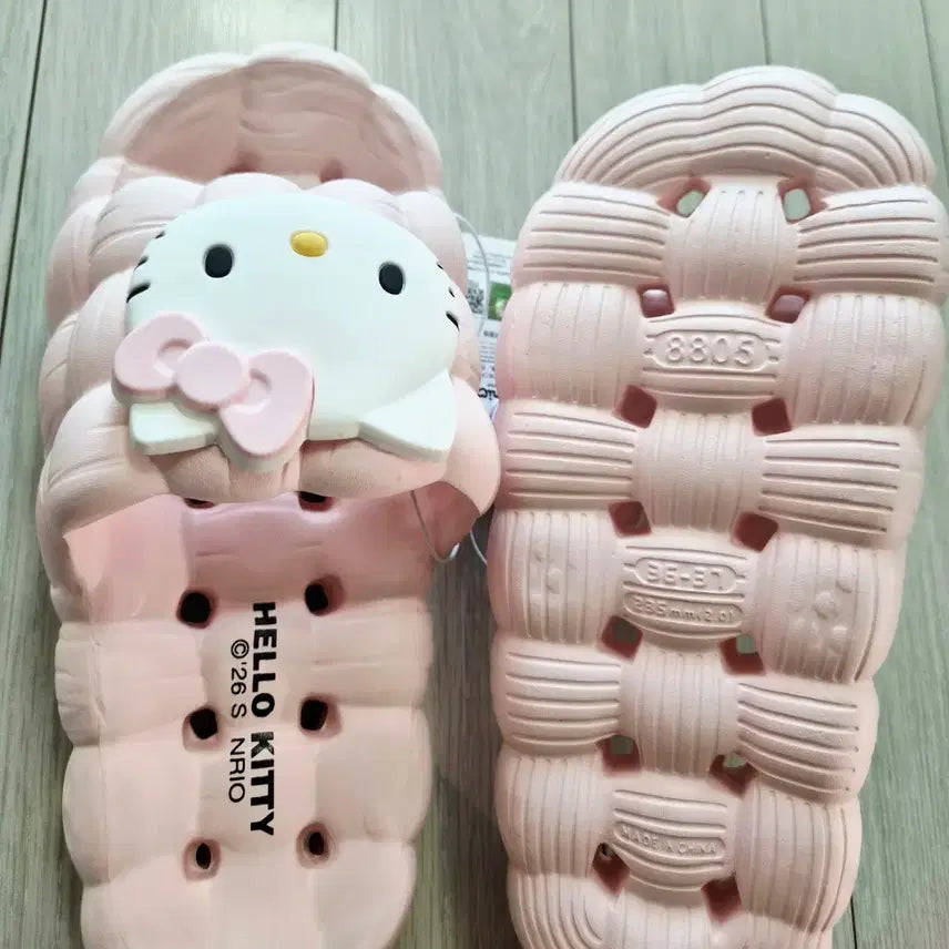 [BUNJANG] Hello Kitty Slipper Sandals Pink Red Size 235 New / 헬로키티 슬리퍼 샌들 핑크 235사이즈 새상품