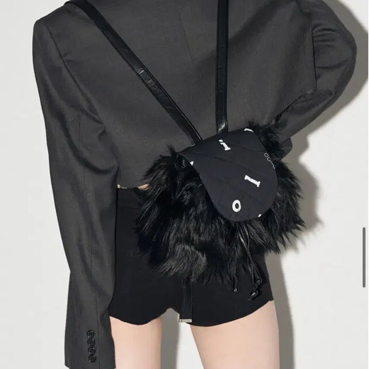 [SOLD OUT] 일리오 illio Quilting &amp; Fur Backpack black