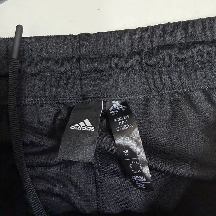 [SOLD OUT] 아디다스 조거팬츠 M